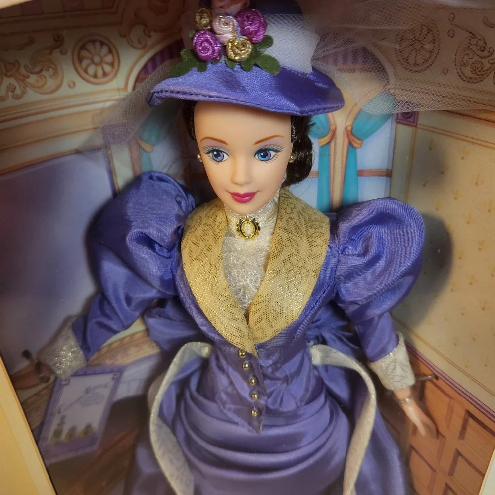 Avon Special Edition Barbie Mrs PFE Albee First n Series 1997 Mattel Purple Gown